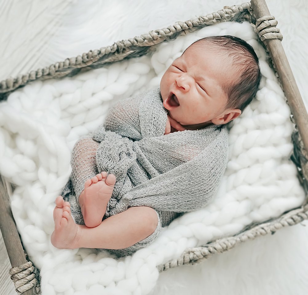 Newborn Baby Andrew - 2 weeks new | Pure Natural Portraits