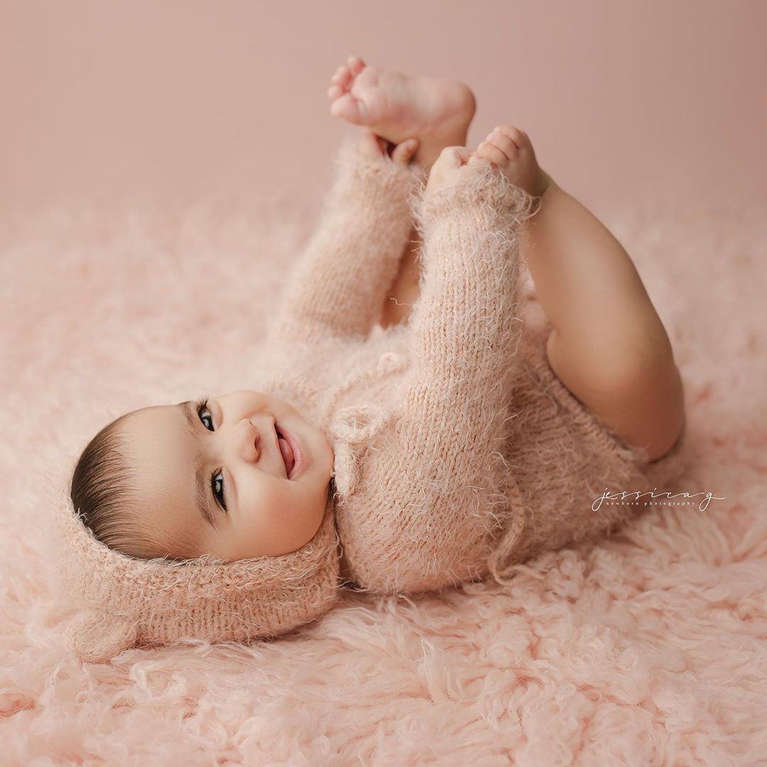 Newborn Photography - Playful Pose 